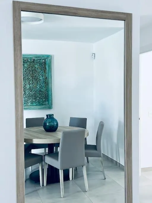 Fashion Villa Iriome بلايا بلانكا